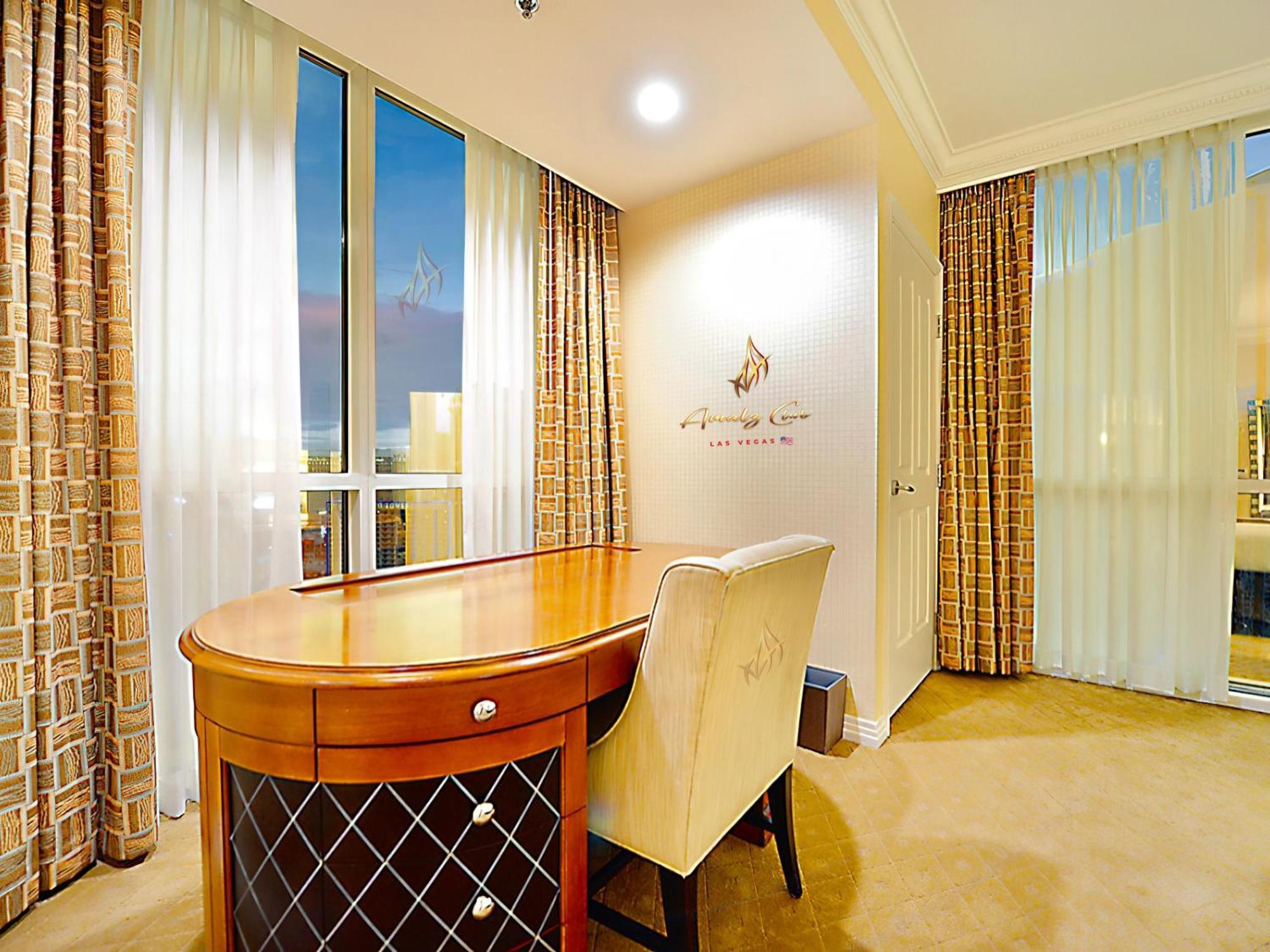 Amalz 2 Bedroom 3 Bathroom Balcony Suite At Mgm Signature ! لاس فيغاس المظهر الخارجي الصورة